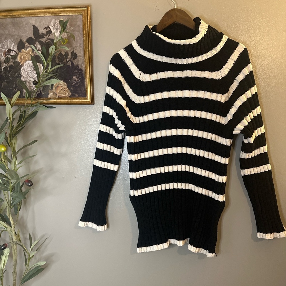 Altar’d State Ribbed Striped Mock Neck Sweater Black Cream Preppy Coastal M - Picture 2 of 9